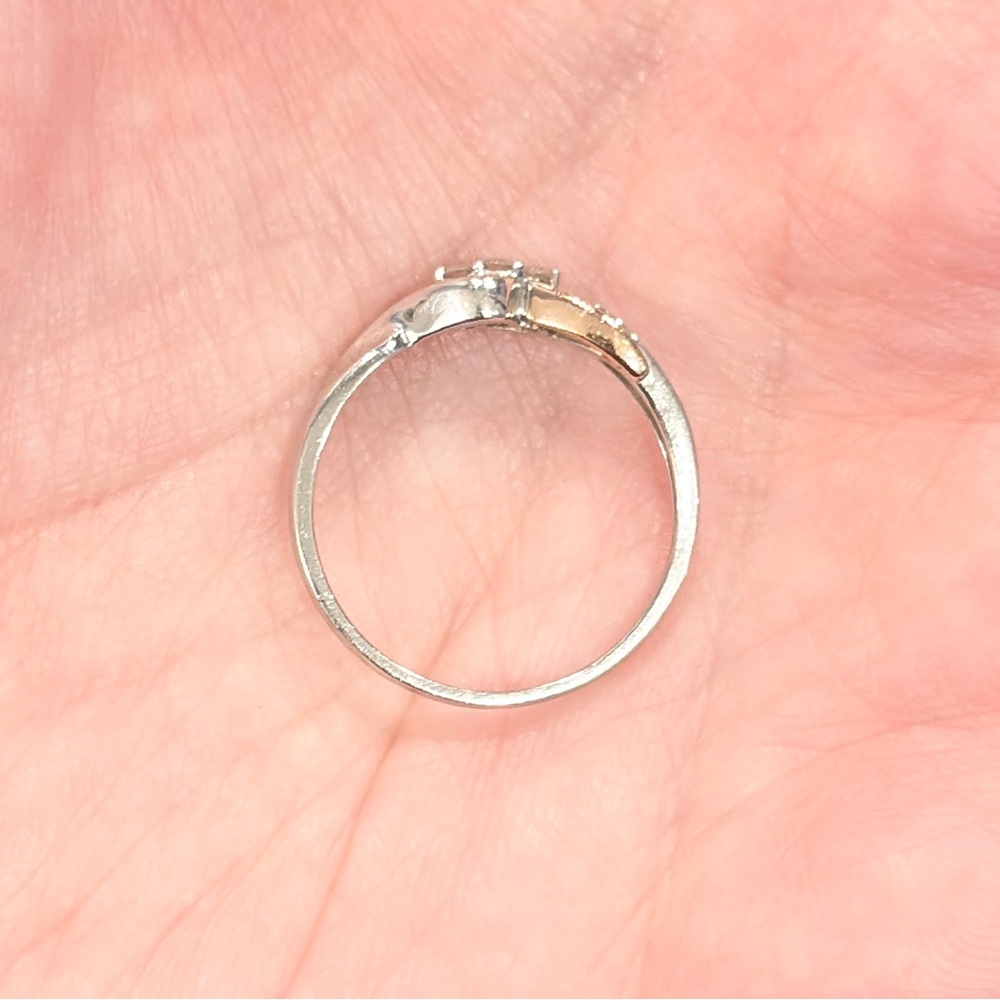 10K Diamond Ring, Three Stone, Dainty Swirl, Size 7.25, White Rose Gold - Picture 12 of 14